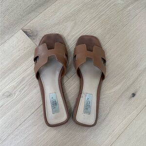 Steve Madden cognac leather sandals